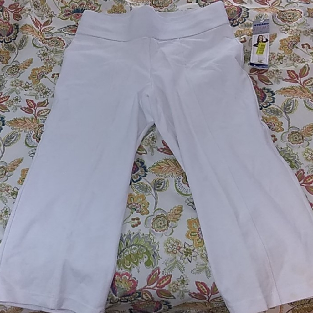 White capri pants